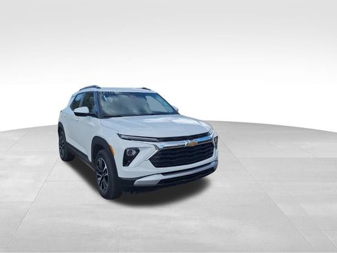 New 2026 Chevrolet TrailBlazer LT image 3