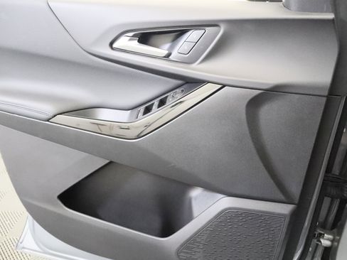 New 2026 Chevrolet Equinox LT w/ Safety and Technology Package FWD image 35