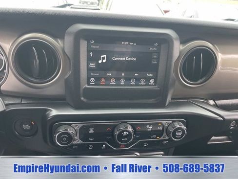 Used 2019 Jeep Wrangler Unlimited Sport S AWD/4WD image 21