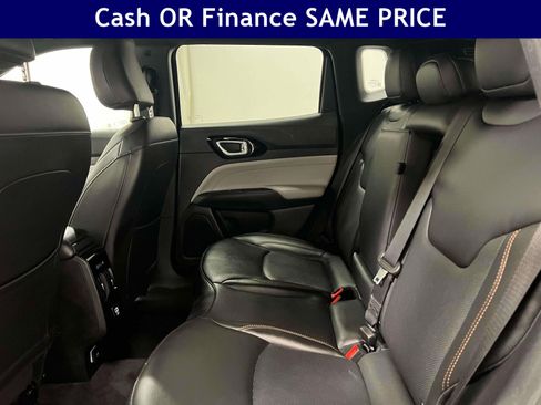 Certified 2023 Jeep Compass Limited AWD/4WD image 14