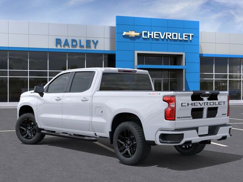 New 2026 Chevrolet Silverado 1500 RST w/ Rally Edition AWD/4WD image 3