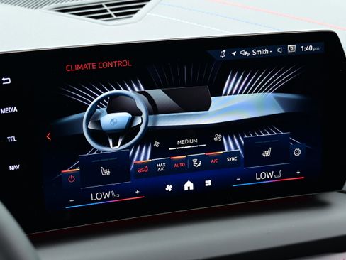 Used 2026 BMW 228i w/ Technology Package image 16