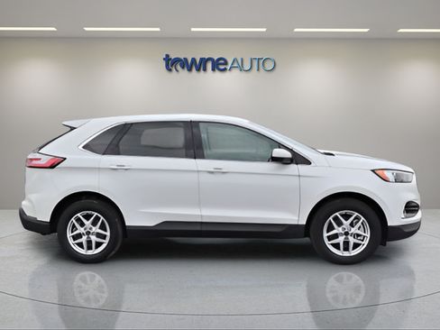 Used 2023 Ford Edge SEL w/ Convenience Package AWD/4WD image 6