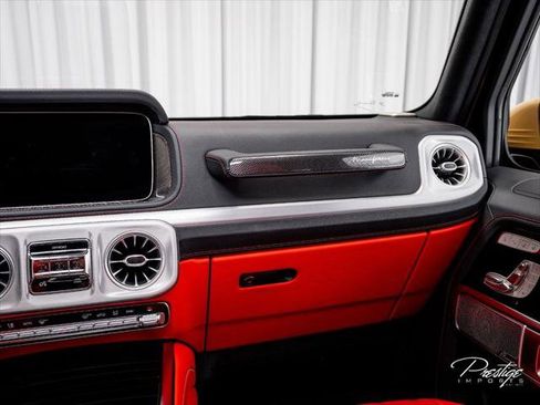 Used 2025 Mercedes-Benz G 63 AMG 4MATIC image 42
