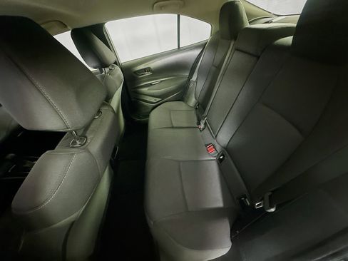 Used 2022 Toyota Corolla LE w/ Carpet Mat Package (TMS) image 27