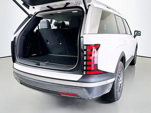 Used 2026 Hyundai Palisade SEL AWD/4WD image 23