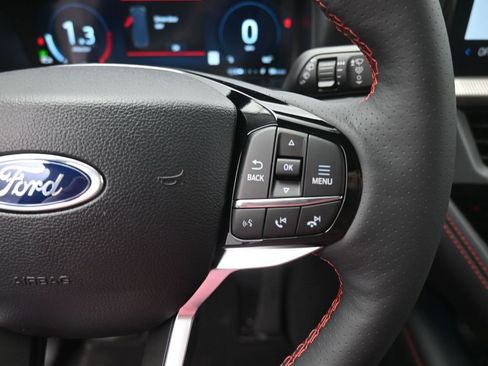 New 2026 Ford Explorer ST-Line w/ ST-Line Street Pack image 27