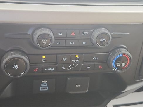 New 2026 Ford F250 XLT w/ XLT Premium Package image 22