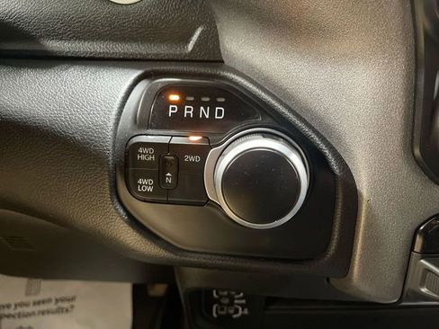 Used 2022 RAM 2500 Tradesman w/ Chrome Appearance Group AWD/4WD image 19