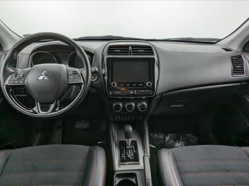 Used 2024 Mitsubishi Outlander Sport SE image 26