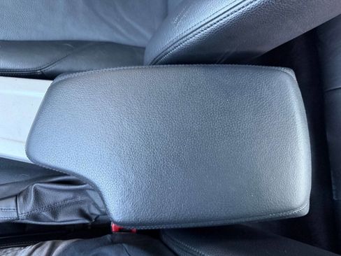 Used 2018 BMW 320i xDrive Sedan image 35