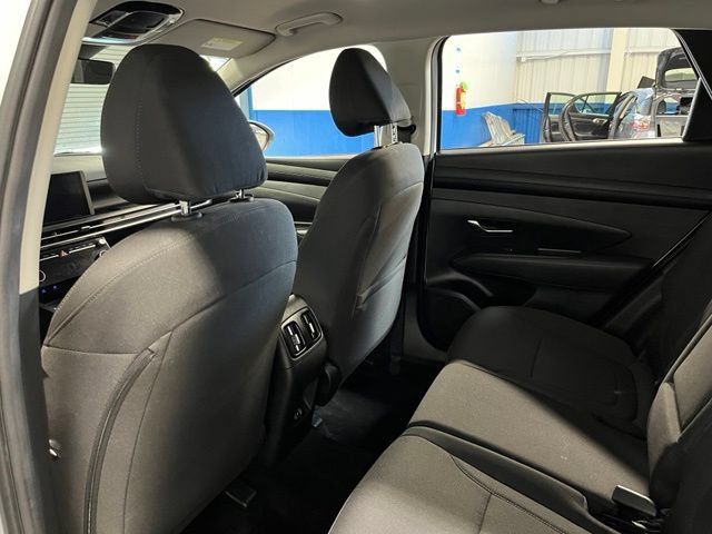 Used 2025 Hyundai Tucson SEL FWD image 18