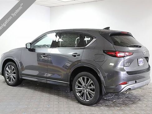 Used 2025 MAZDA CX-5 Signature image 2