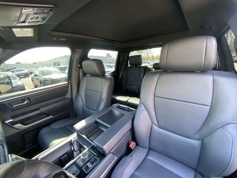 Used 2023 Toyota Tundra Platinum AWD/4WD image 42