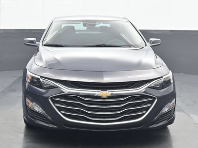 Used 2025 Chevrolet Malibu LT