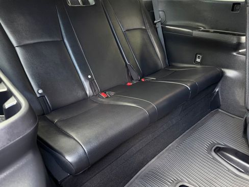 Certified 2024 Toyota Grand Highlander FWD image 25