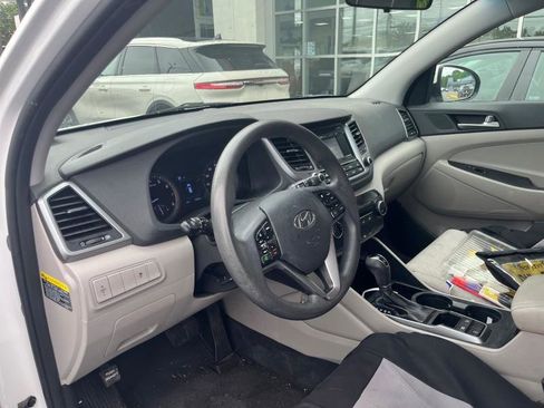 Used 2017 Hyundai Tucson SE image 13