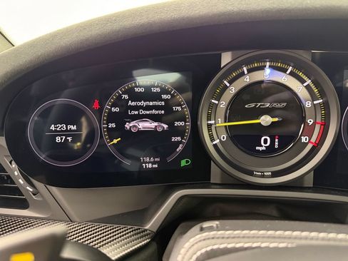 Used 2025 Porsche 911 GT3 RS RWD image 24