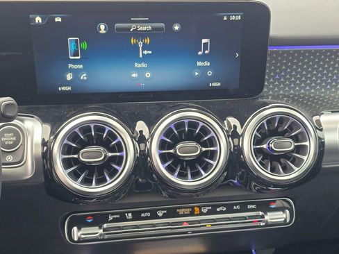 New 2026 Mercedes-Benz GLB 250 4MATIC image 14