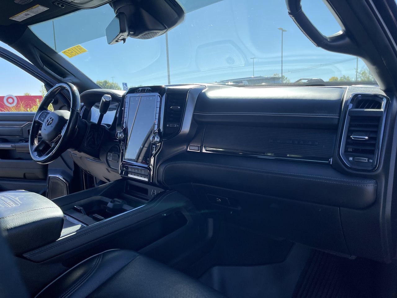 Used 2022 RAM 3500 Limited AWD/4WD image 30