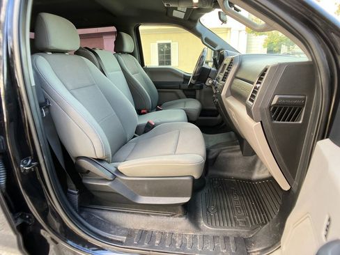 Certified 2020 Ford F250 XL w/ STX Appearance Package image 6