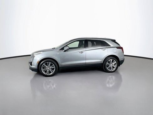 Used 2024 Cadillac XT5 Premium Luxury AWD/4WD image 3