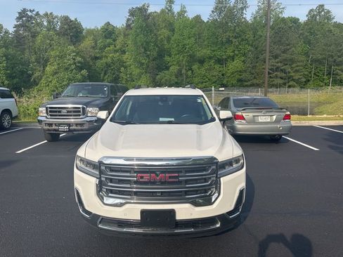 Used 2022 GMC Acadia SLE w/ Driver Convenience Package AWD/4WD image 2