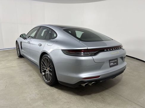 Used 2021 Porsche Panamera 4S image 3