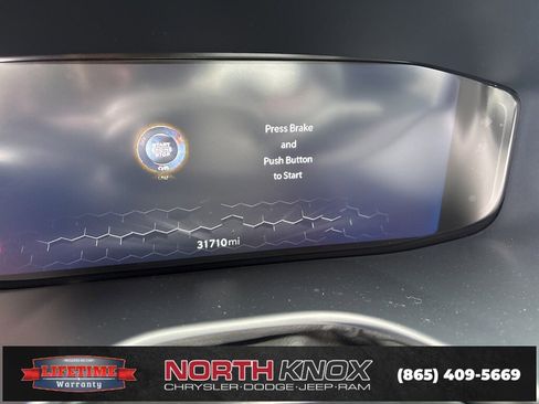 Used 2025 Jeep Compass Trailhawk w/ Trailhawk Elite Group image 5