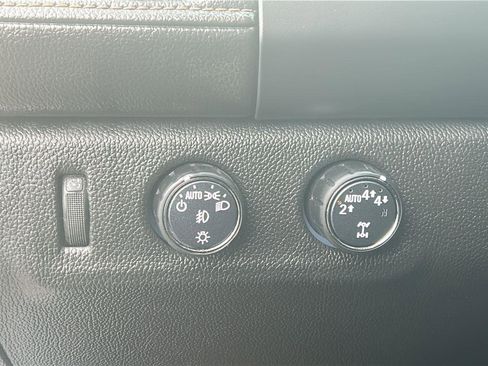 Certified 2022 GMC Canyon AT4 w/ Trailering Package image 16