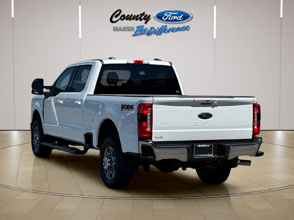 Used 2025 Ford F250 Lariat AWD/4WD image 7