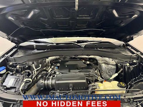 Used 2020 Ford Explorer XLT w/ Equipment Group 202A image 10