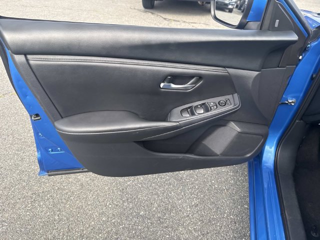 Used 2024 Nissan Sentra SV FWD image 17