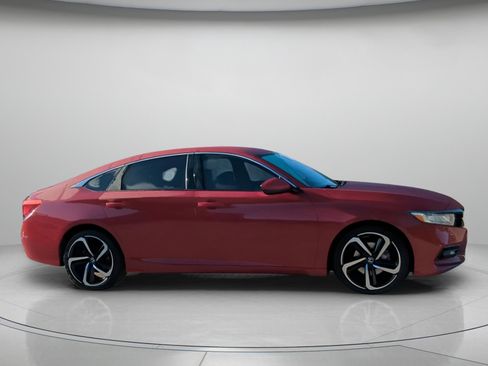 Used 2019 Honda Accord Sport image 34