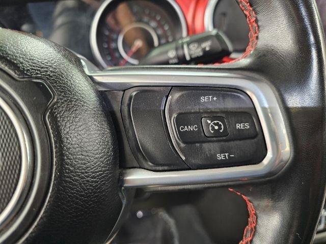Used 2022 Jeep Gladiator Rubicon w/ Cold Weather Group AWD/4WD image 12