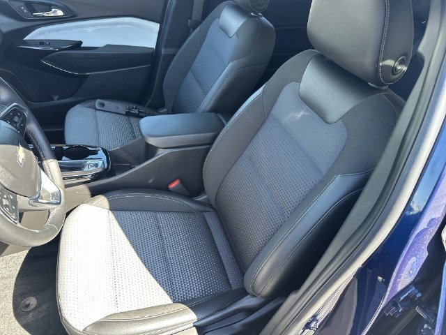 Used 2024 Chevrolet Trax LT w/ Driver Confidence Package FWD image 22