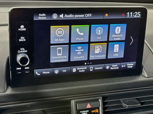 Certified 2025 Honda Pilot TrailSport image 14