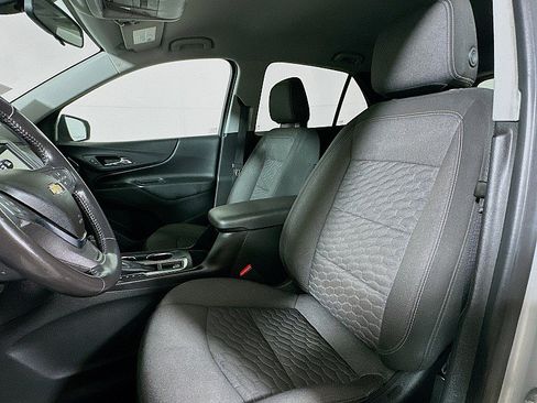 Used 2019 Chevrolet Equinox LT AWD/4WD image 11