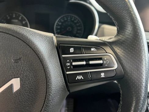 Used 2023 Kia Stinger GT-Line w/ Sun & Sound Package image 19