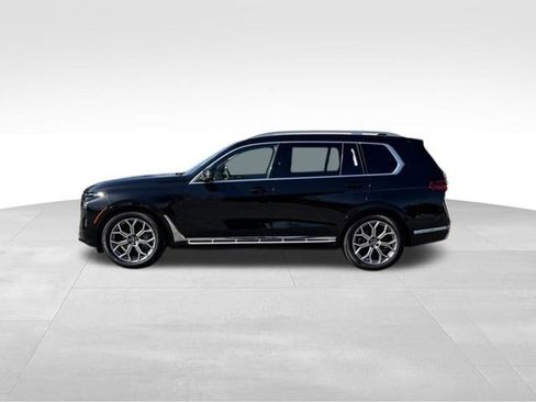Certified 2026 BMW X7 xDrive40i AWD/4WD image 2