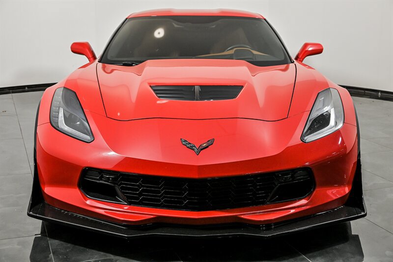 Used 2016 Chevrolet Corvette Z06 w/ 2LZ Preferred Equipment Group RWD image 4