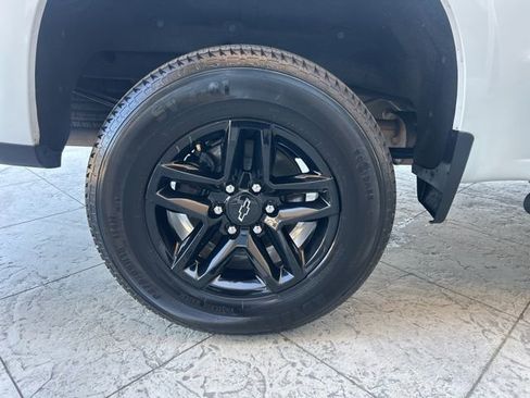 Used 2020 Chevrolet Silverado 1500 LT Trail Boss image 34