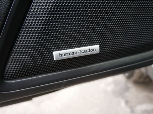 Used 2025 Subaru Outback Limited image 17