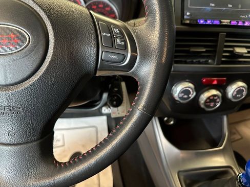 Used 2011 Subaru Impreza WRX Premium image 12