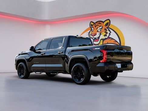 Used 2022 Toyota Tundra SR5 image 7