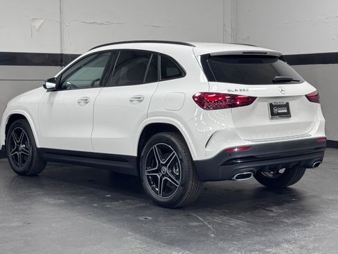 Used 2025 Mercedes-Benz GLA 250 image 10