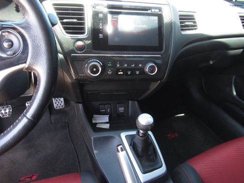 Used 2015 Honda Civic Si image 17