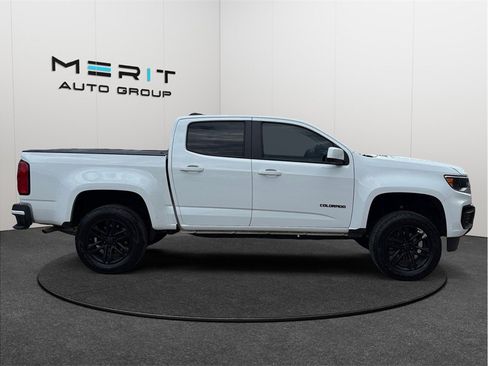 Used 2022 Chevrolet Colorado W/T w/ Custom Special Edition RWD image 10