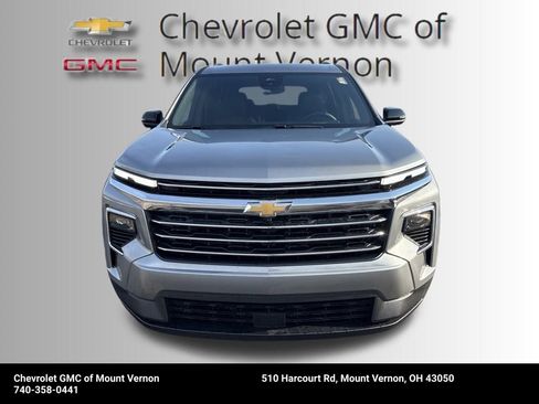 New 2026 Chevrolet Traverse LT w/ Driver Confidence Package image 9