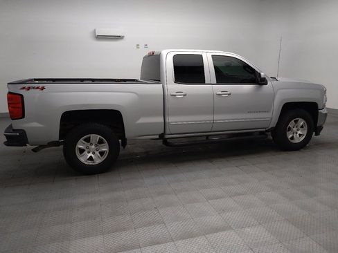 Used 2019 Chevrolet Silverado 1500 LT AWD/4WD image 10